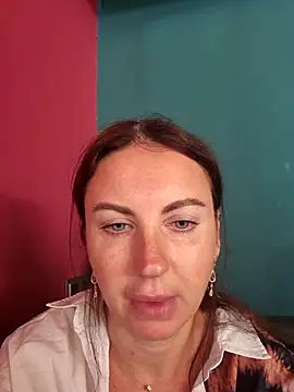 EvaMaffin online show from June 13, 8:45 am