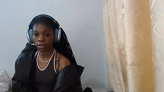 PetiteBarbie 05 online show from July 27, 7:16 am