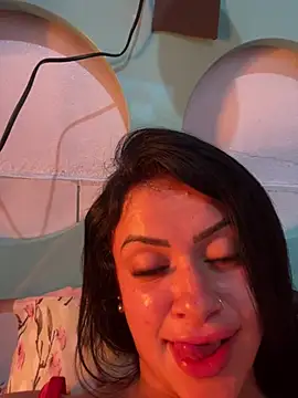 belababyy online show from July 16, 11:48 am