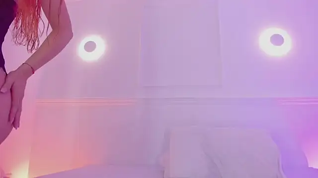  lovelymia  online show from June 18, 11:48 am