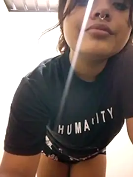 Daniela-Peruana online show from June 14, 5:30 am