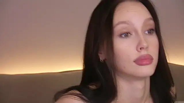 katherine pirs online show from May 11, 8:27 am