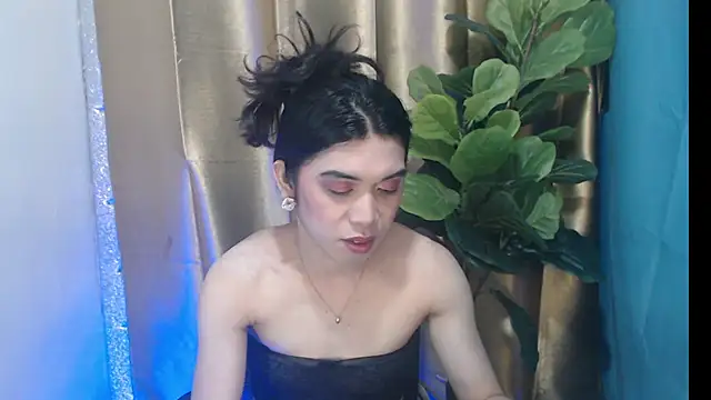 RoseAmarie online show from July 25, 12:12 pm