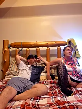 countrycouple7888 online show from May 10, 5:31 am