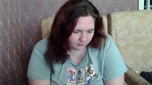 TiffanyLenee online show from May 17, 4:28 pm
