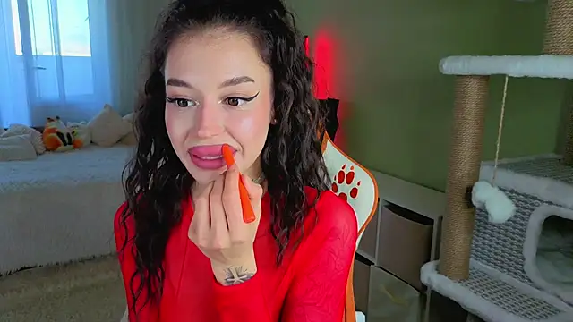Regina Amour online show from May 23, 5:22 pm
