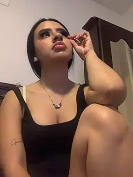 Sweet1 Treat online show from July 18, 11:13 am