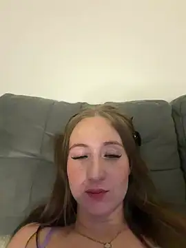 Freyastimeee online show from June 25, 9:49 pm