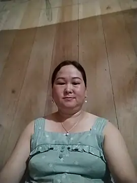 Full039 online show from June 2, 7:42 am