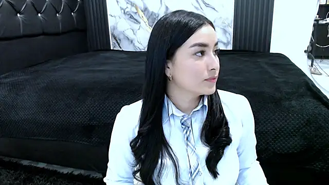 MiaReinig09 online show from June 9, 11:15 pm