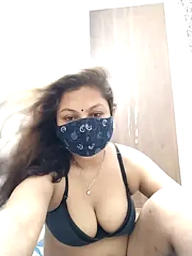 hot kiran2000 online show from June 27, 2:12 pm