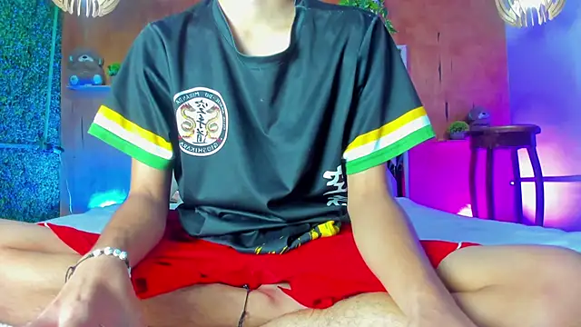 leonix love online show from June 5, 8:53 am