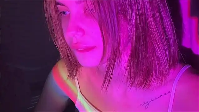 MiraLaPics online show from June 26, 8:10 pm
