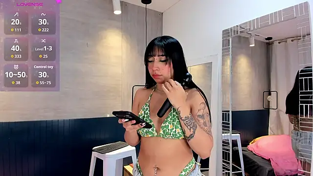 ByVanessa online show from July 1, 4:23 am