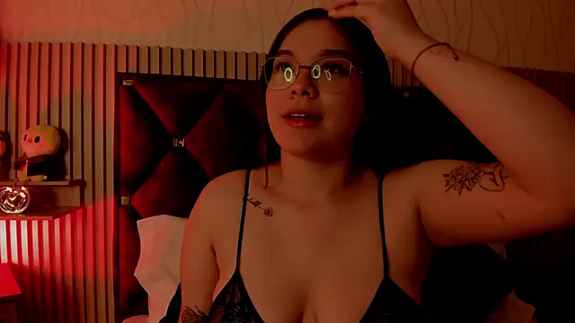 Ivybloom  online show from June 26, 7:26 pm