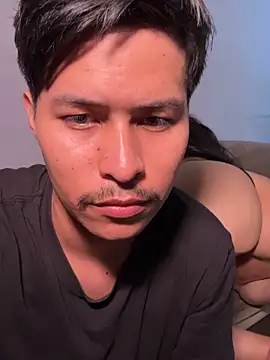 SebasAneno online show from May 16, 11:15 pm