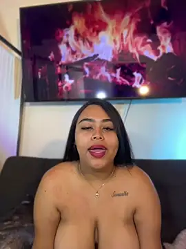 MiaLane3 online show from July 4, 1:40 pm