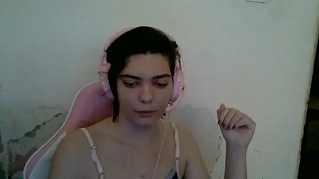 Angel Ristoww online show from June 2, 4:41 pm