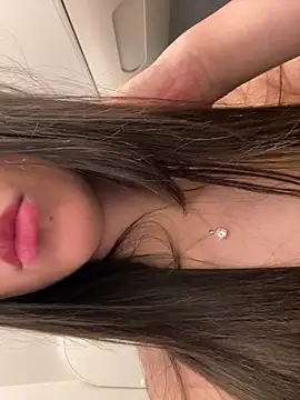 missbunnyj online show from May 23, 7:28 am
