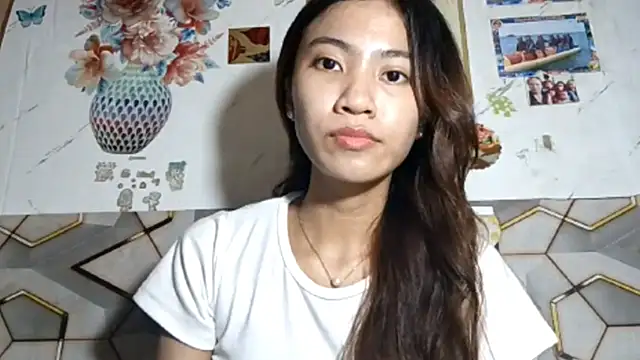 DeeannGunby online show from May 27, 3:42 pm