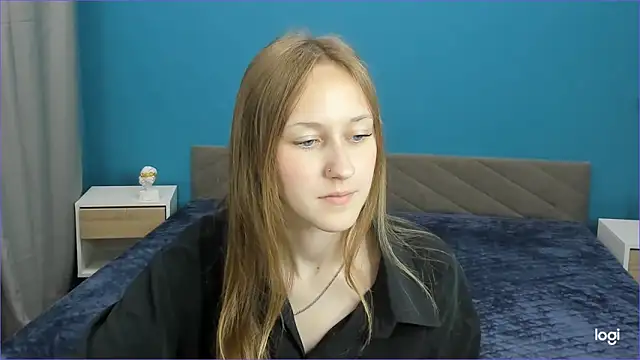 Calista Everleig online show from May 27, 5:59 am