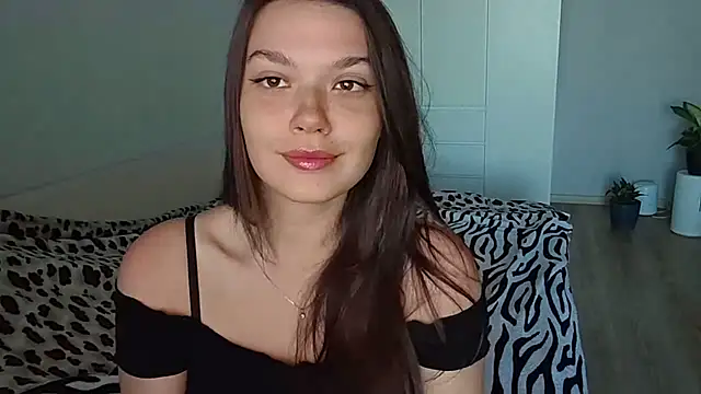 Vicki queen online show from June 17, 5:09 am