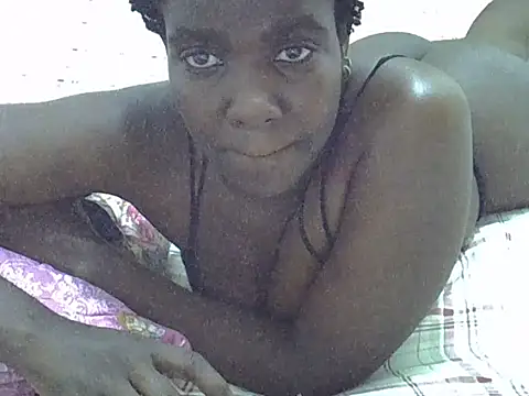 Queen-Alicia online show from June 3, 5:51 pm