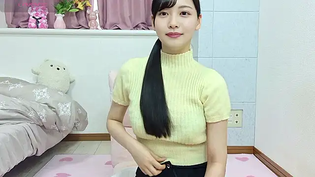 x-Ami-x online show from June 15, 2:56 am