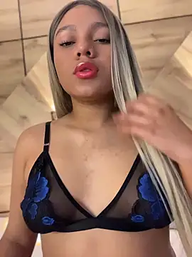 MiaBlonde1 online show from June 13, 11:18 am