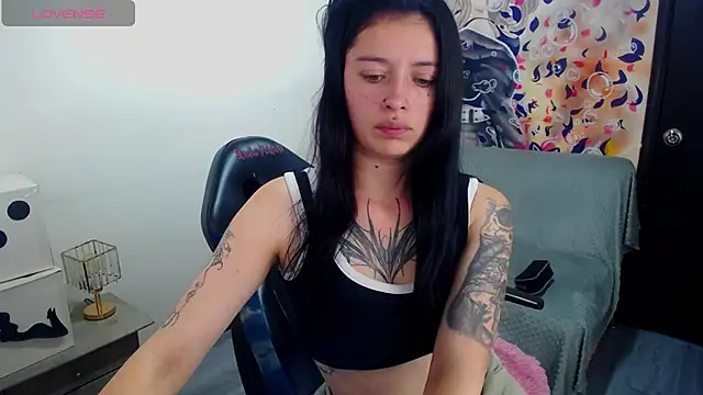 Lucia evans22 online show from July 10, 7:47 pm