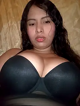 rosaliaex online show from June 25, 2:07 pm