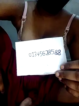 Hot-Tooma online show from July 1, 5:45 pm