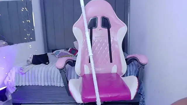 Glamduet online show from July 7, 2:53 pm
