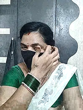 Leela 555 online show from July 20, 12:40 pm