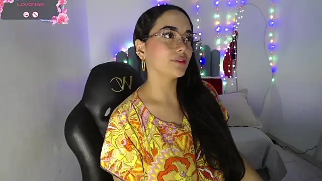 farah samira online show from June 26, 7:37 pm