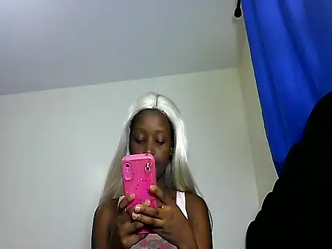 ExoticKenya006 online show from June 16, 8:48 am