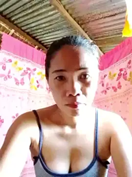 hotmom lyn online show from May 28, 11:57 pm