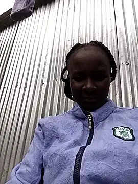 Ebonylouisa online show from June 19, 2:42 pm