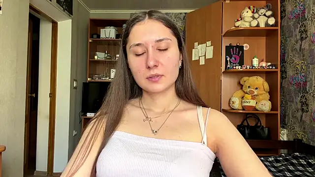 HoneyKittyk online show from June 9, 10:36 am