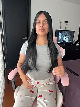Baby ciaraa1 online show from May 26, 11:42 am