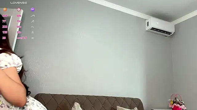 mistybunnyy online show from June 18, 10:09 am