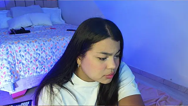 emily morgam online show from June 5, 7:09 pm