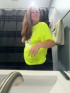 amberhotts2025 online show from August 5, 12:17 am