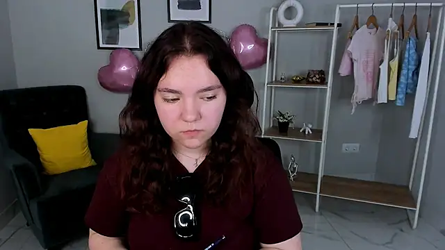 Angela Adams  online show from May 29, 1:42 pm