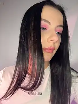 QueenL0la online show from May 31, 6:09 pm