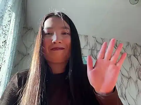 Aliceqteqte online show from June 6, 10:10 am