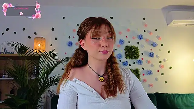 justmeavery online show from May 27, 7:22 pm