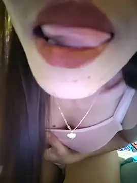 MsCaramel Love online show from June 18, 2:11 pm