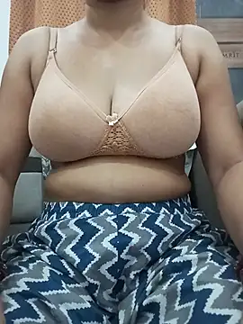 sexy kajal9 online show from July 7, 8:44 pm