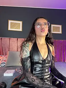 Violeta muns online show from July 10, 6:08 pm